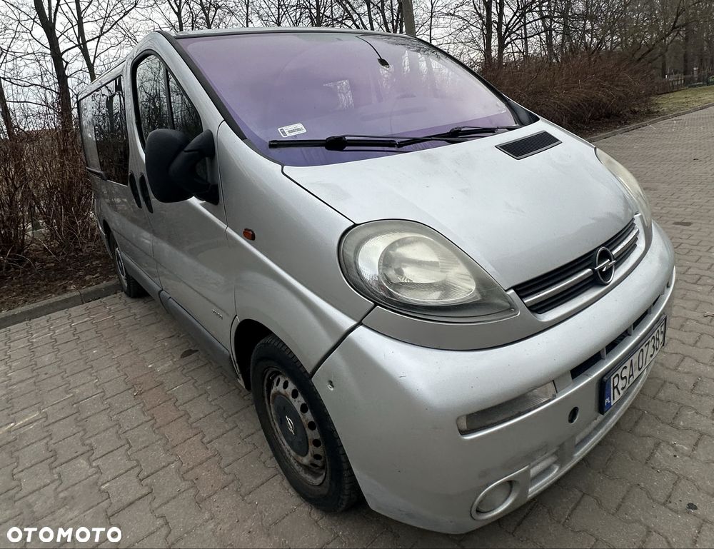 Opel Vivaro - 2