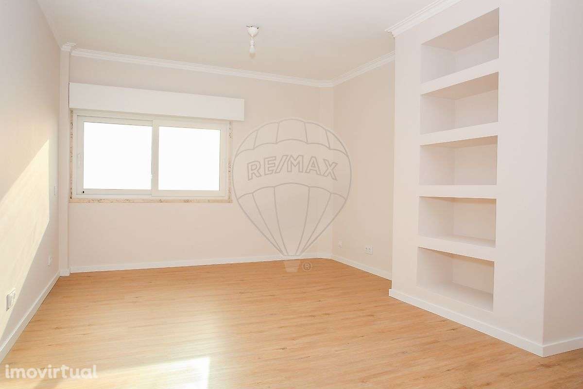 Apartamento T3 para arrendamento - Grande imagem: 2/30