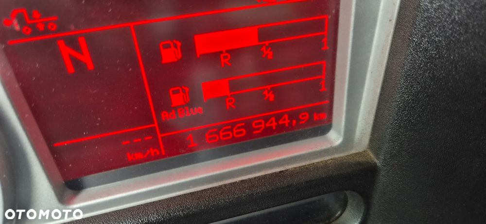 Renault Magnum 520DXI - 4