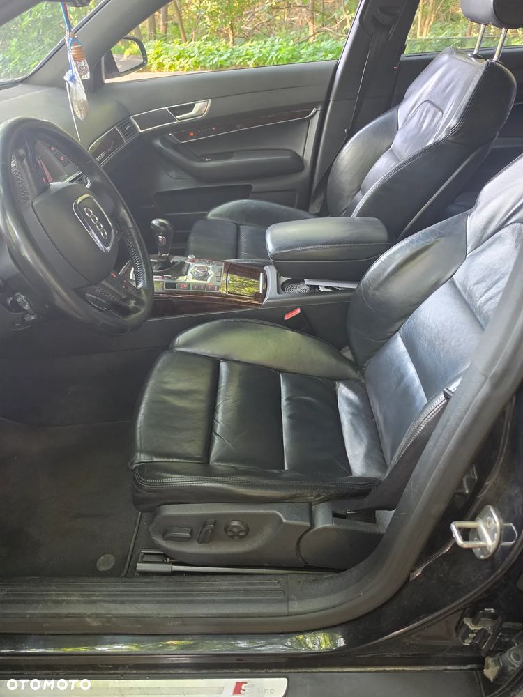 Audi A6 Avant 4.2 Quattro Tiptronic - 16
