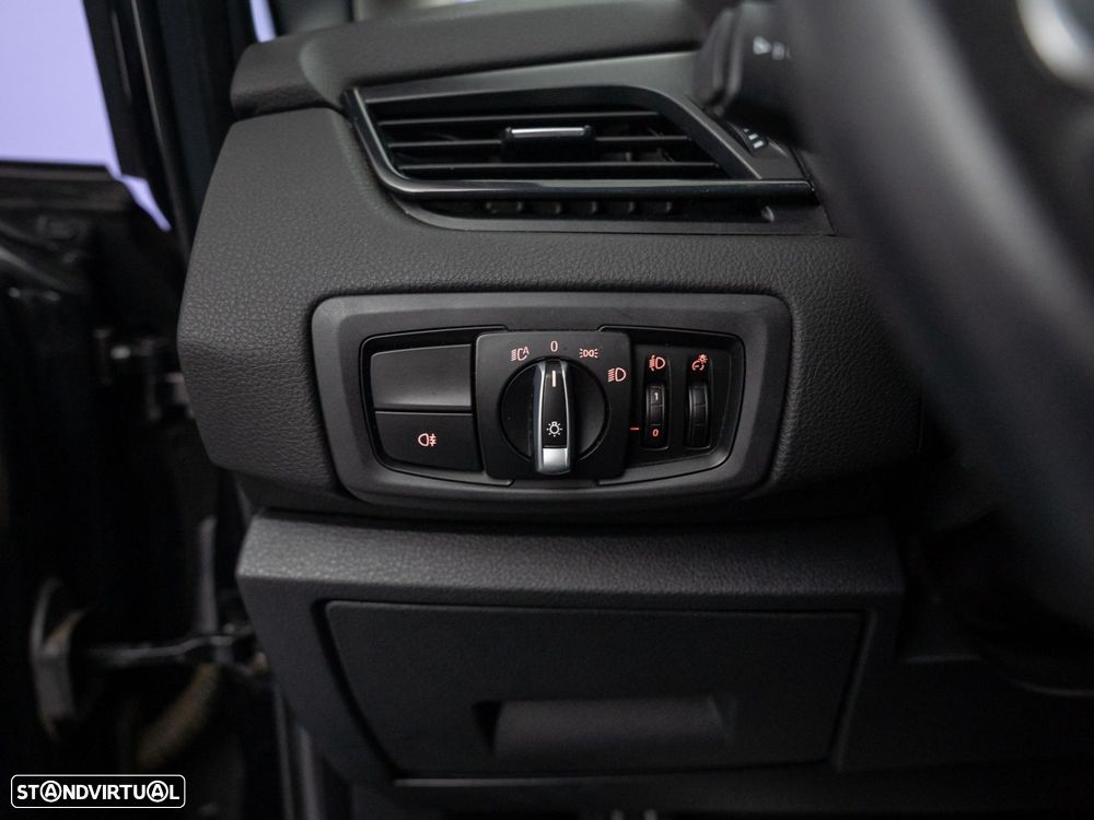 BMW 225xe Active Tourer Advantage - 20