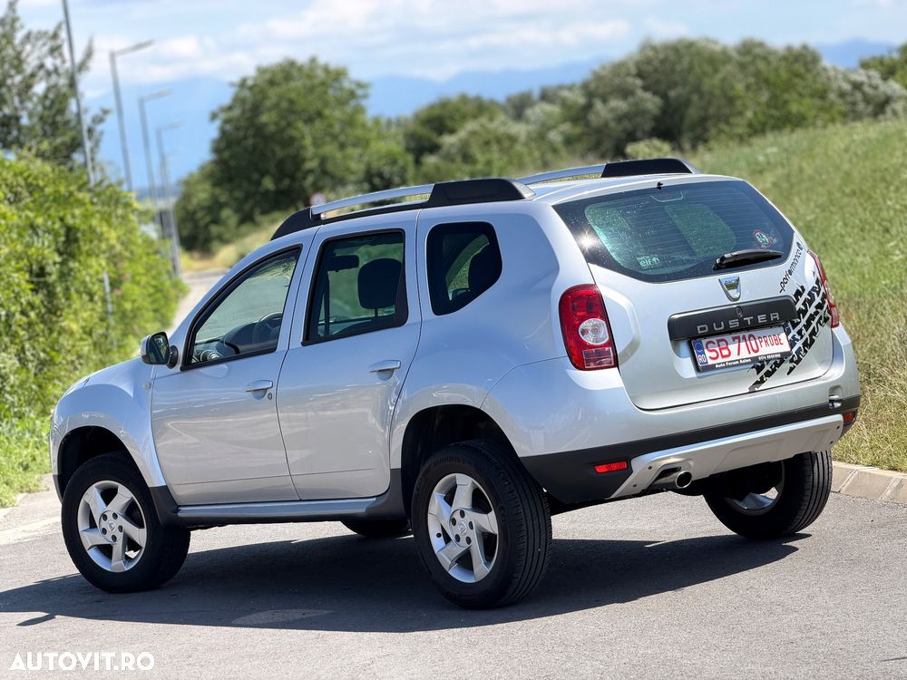 Dacia Duster 1.6 4x2 Laureate - 3