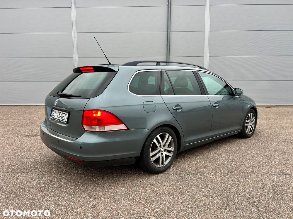 Volkswagen Golf - 3