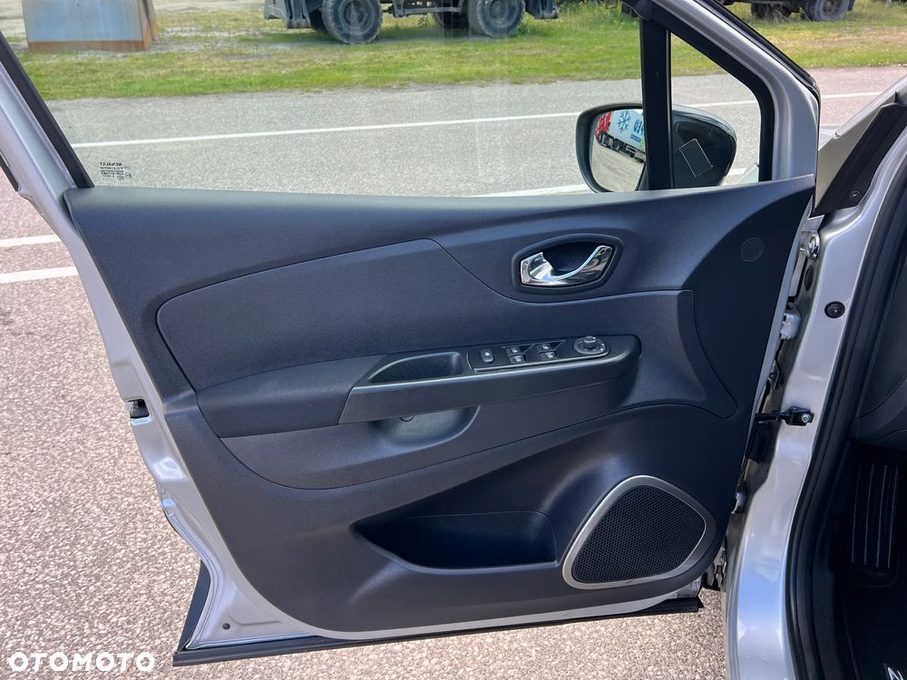 Renault Captur ENERGY TCe 120 LIMITED - 22