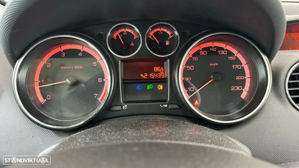 Peugeot 308 SW 1.4 16V Premium - 10
