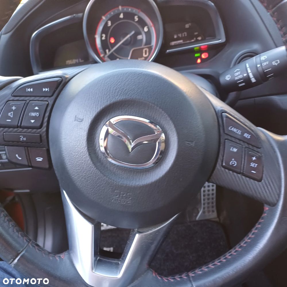 Mazda 3 2.2 CD High-Line - 11