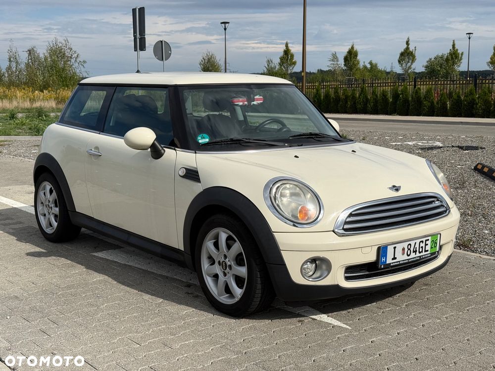 MINI ONE Standard - 7