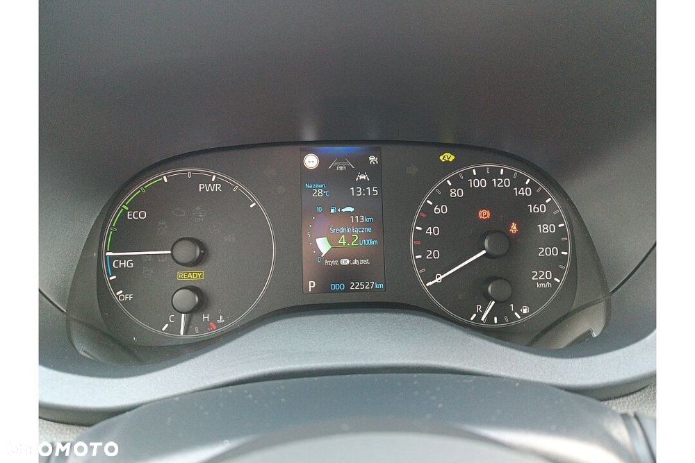 Mazda 2 Hybrid - 12