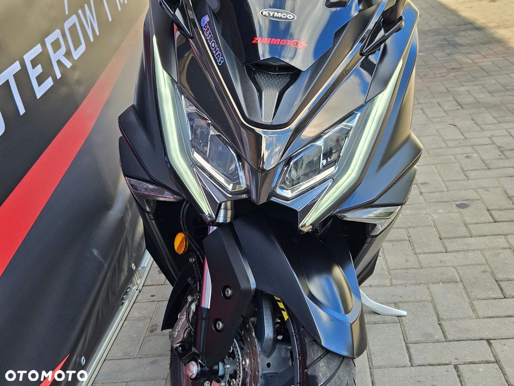 Kymco AK 550 - 22