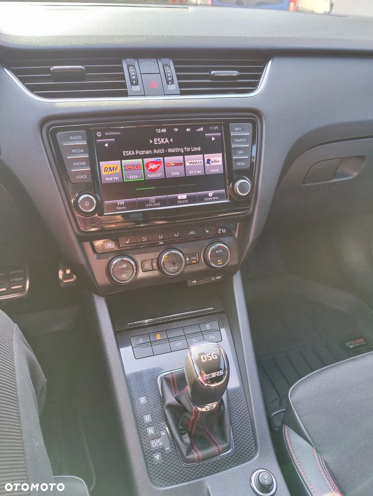 Skoda Octavia 2.0 TDI RS DSG - 8