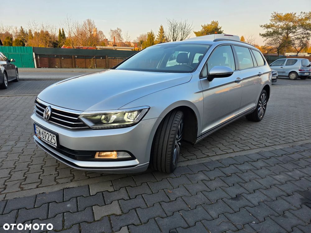 Volkswagen Passat 2.0 TDI (BlueMotion Technology) DSG Comfortline - 3