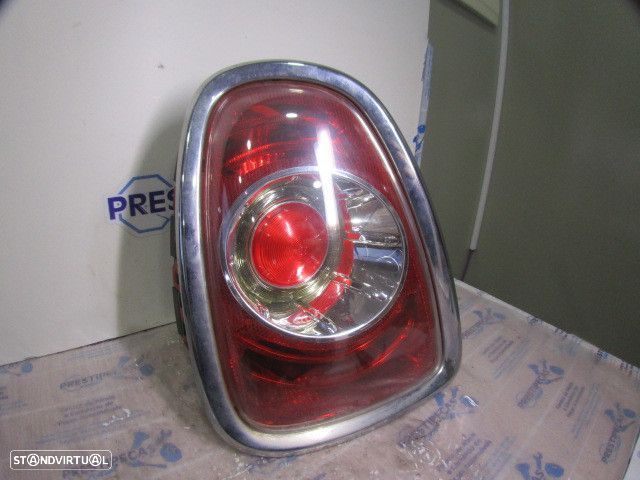 Farol Tras 725591105 MINI R56 2013 1.6I 75CV 3P PRETO ESQ ORIGINAL DANIFICADO - 2