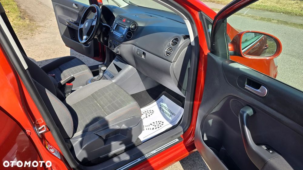 Volkswagen Golf Plus 1.9 TDI DSG Goal - 23