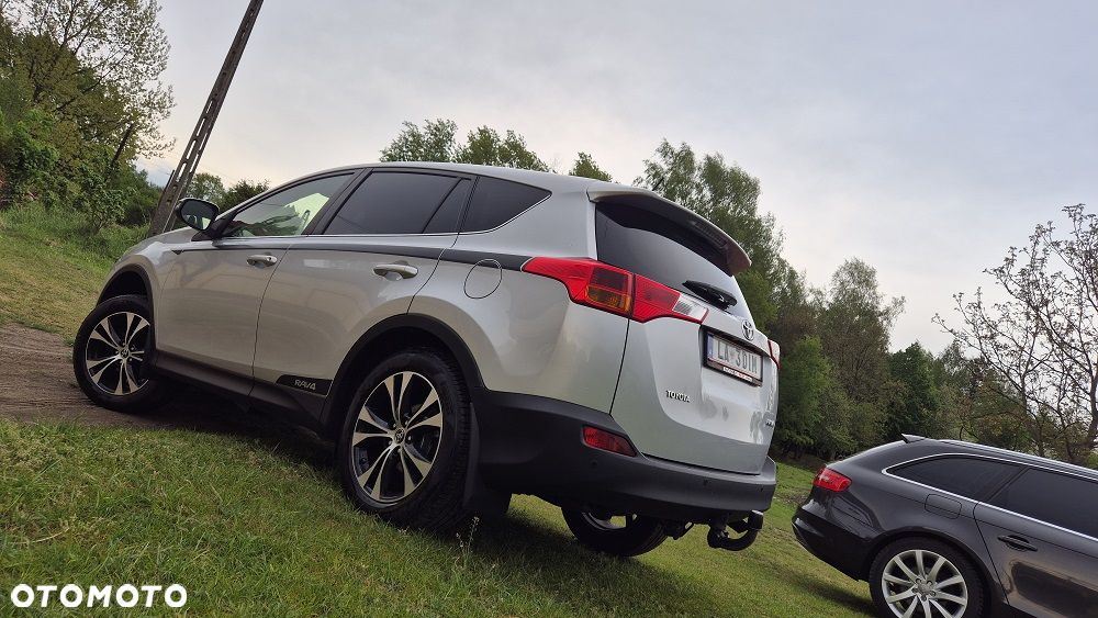 Toyota RAV4 2.0 D-4D Premium - 15