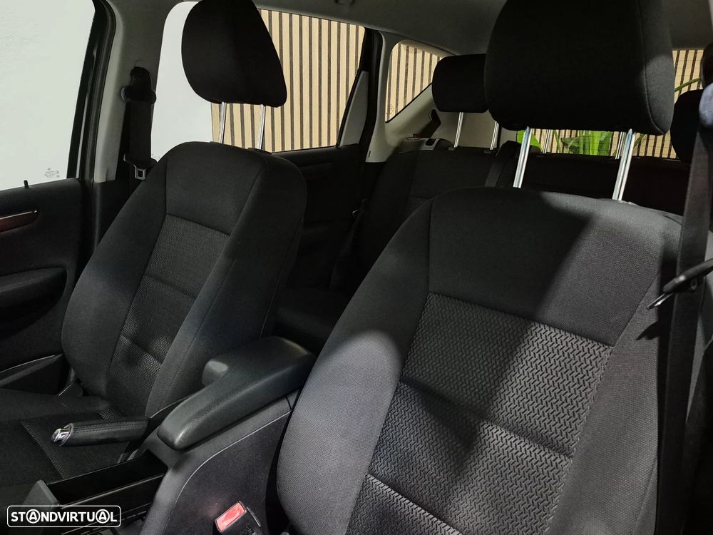 Mercedes-Benz A 150 Elegance Automatic - 21