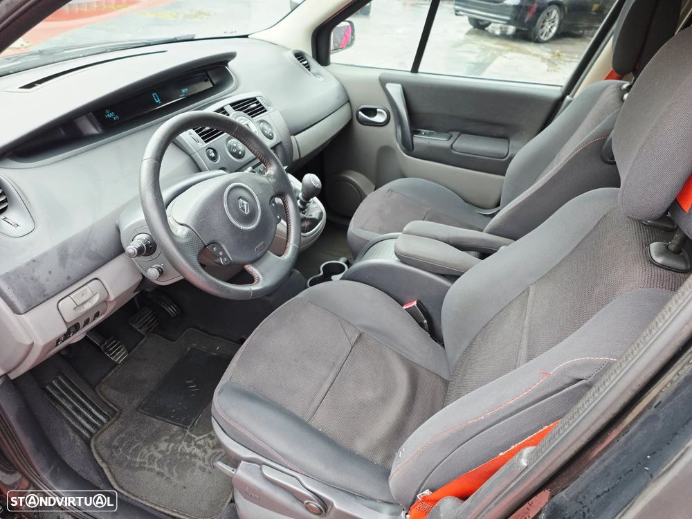 Renault Scénic 1.5 dCi Conquest - 20