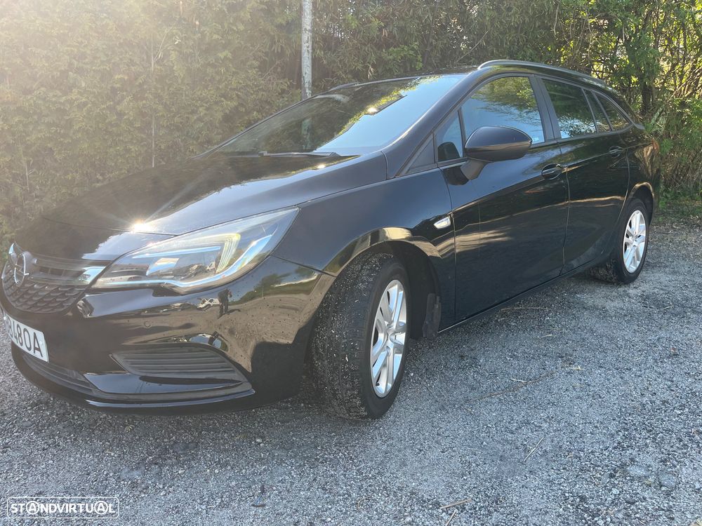Opel Astra Caravan - 2