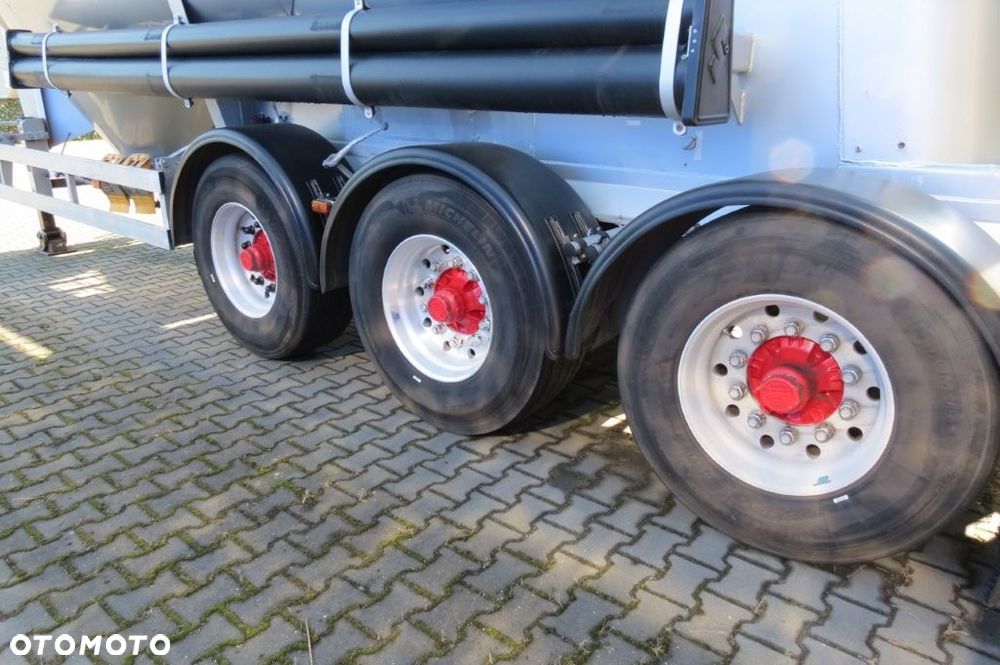 Spitzer CEMENTO NACZEPA SPITZER SF 2737 SPROWADZONA Z NIEMIEC 1. WŁAŚCICIEL - 10