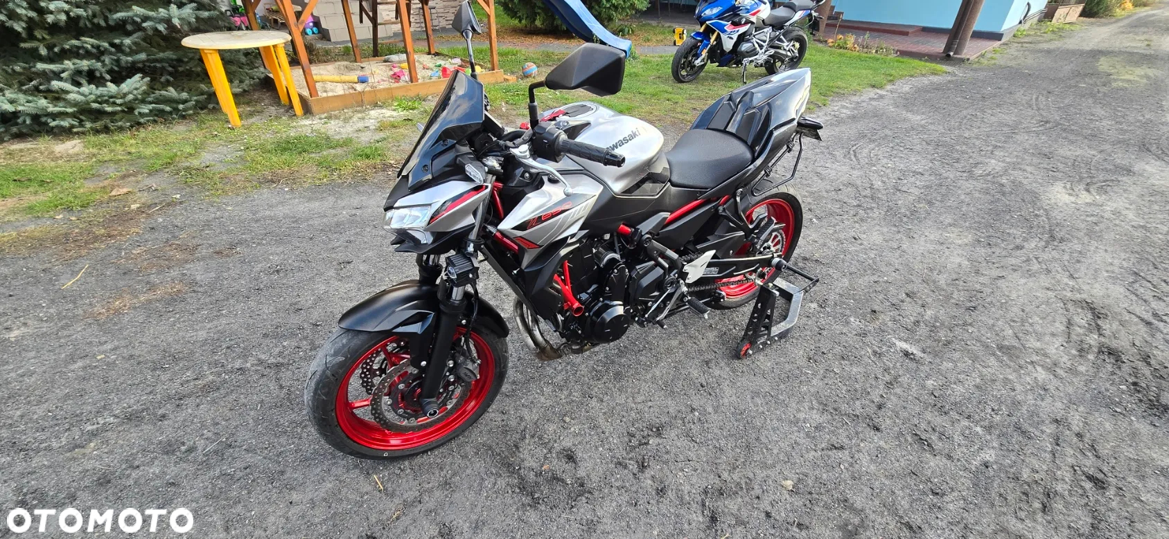 Kawasaki Z 650 - 16