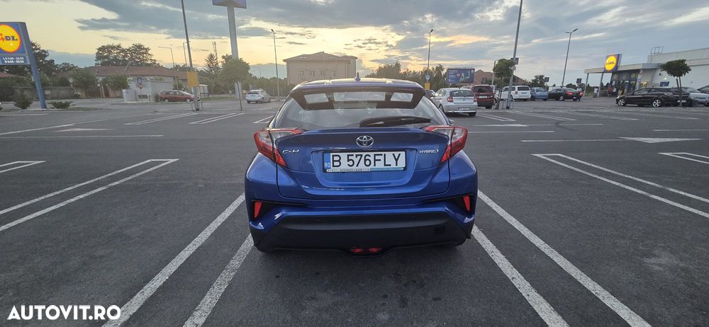Toyota C-HR - 7