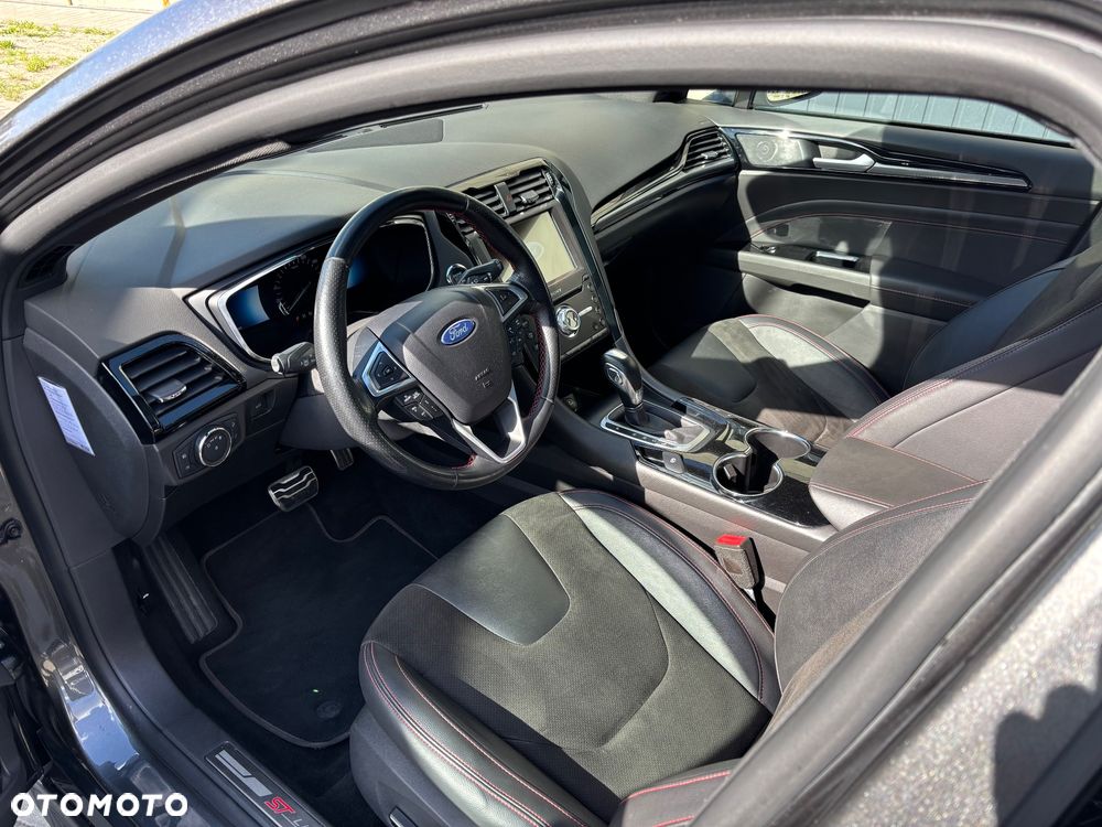 Ford Mondeo - 14
