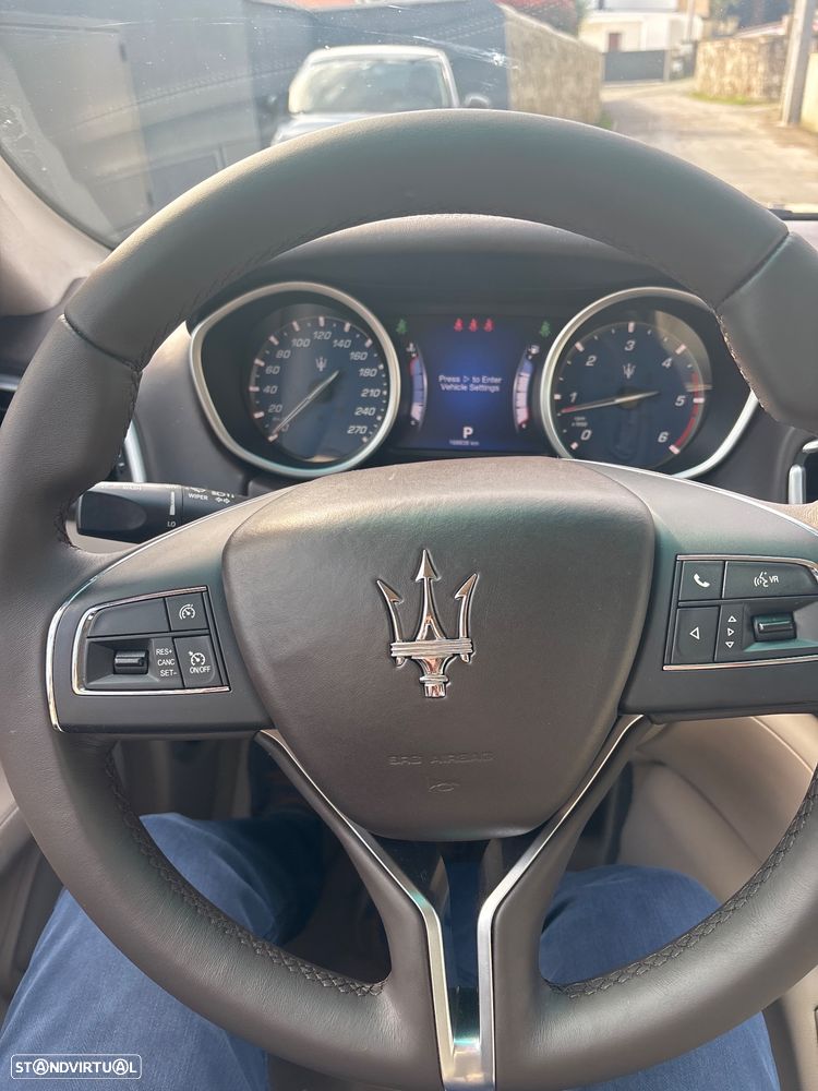 Maserati Ghibli 3.0 V6 - 21