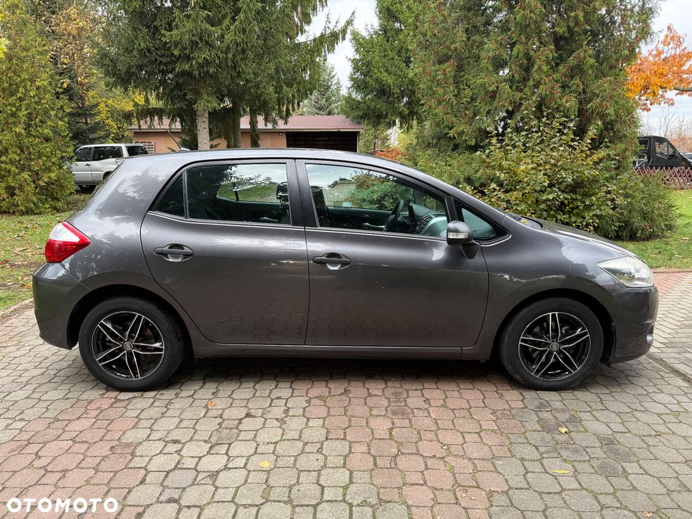 Toyota Auris 1.33 VVT-i Active - 5