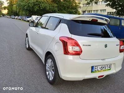 Suzuki Swift 1.2 Premium - 2