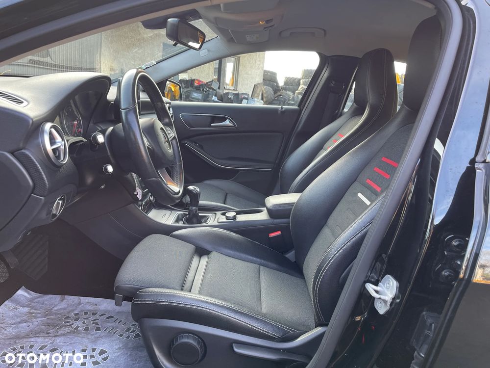 Mercedes-Benz Klasa A 180 CDI AMG Line - 18