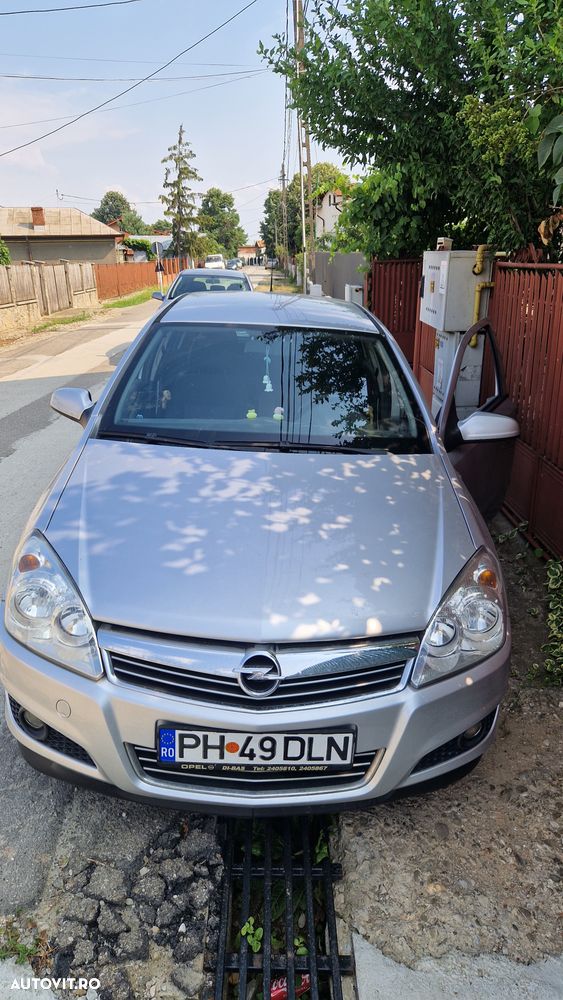 Opel Astra - 1