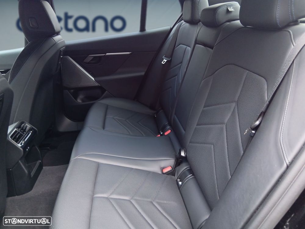 BMW 530 e Pack Desportivo M - 14