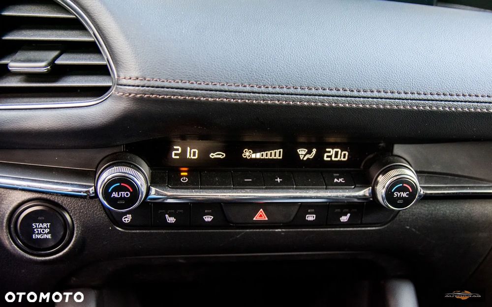 Mazda 3 - 25