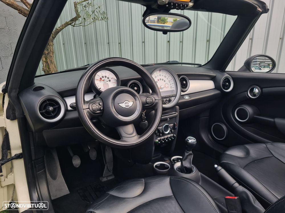 MINI Cabrio Cooper D - 9