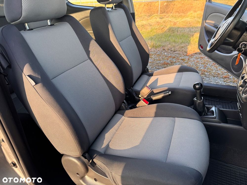 Chevrolet Aveo 1.2 LS - 23