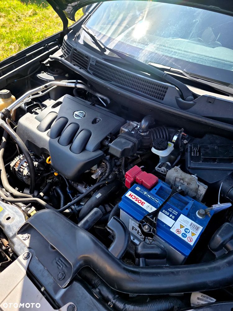 Nissan Qashqai 2.0 4 x 4 visia - 16