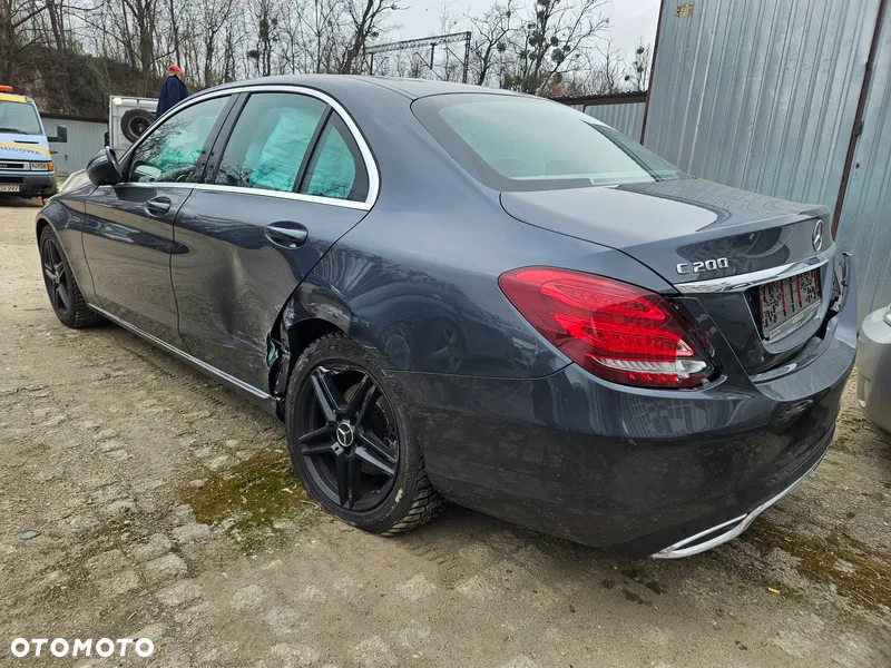 Mercedes-Benz Klasa C 200 4-Matic 9G-TRONIC - 4