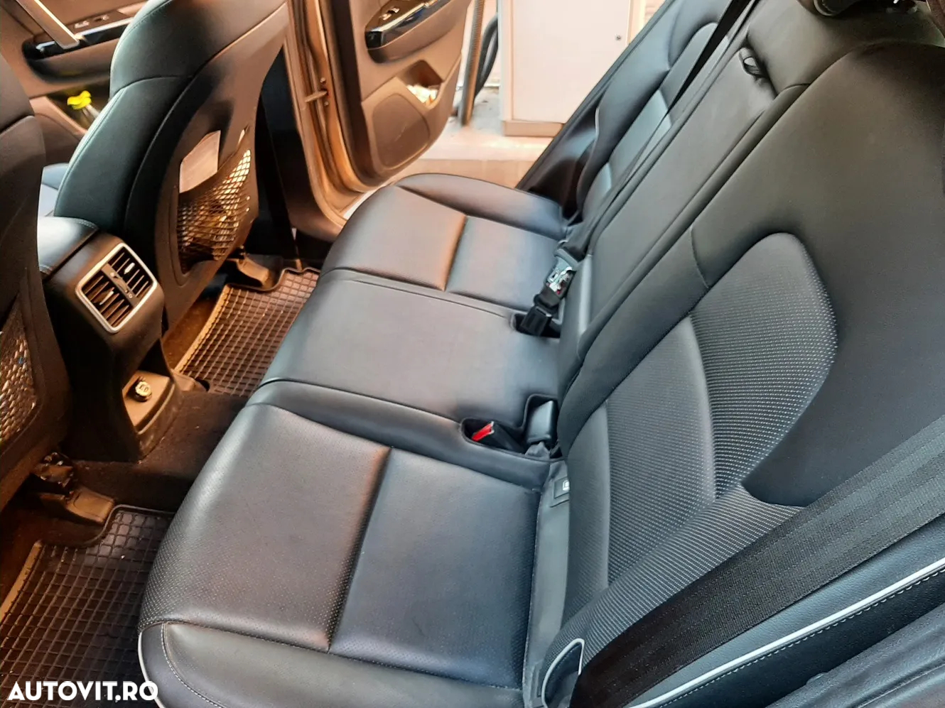 Kia Sportage 1.6 T-GDI 6MT 4x4 GT Line - 10