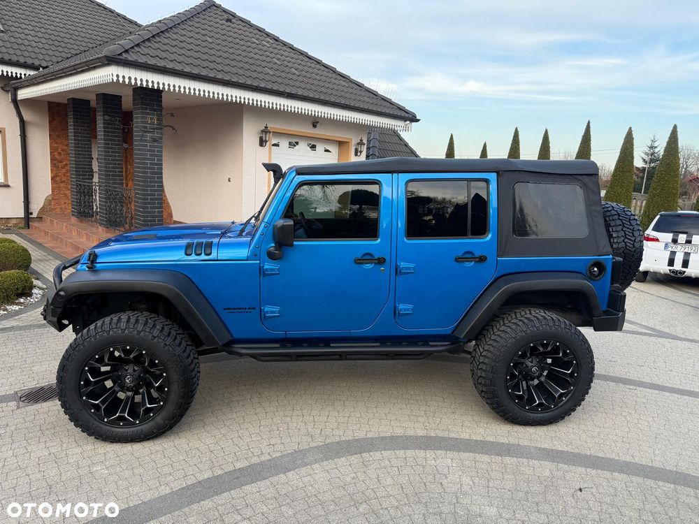Jeep Wrangler Unlimited 2.8 CRD Automatik Rubicon - 38
