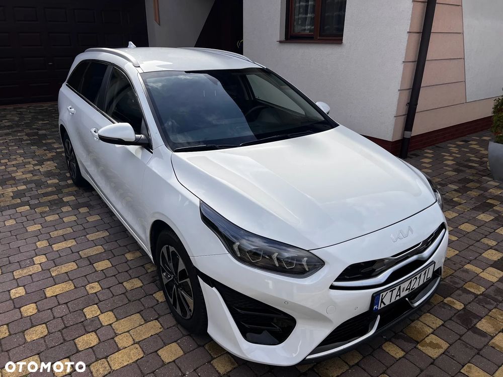 Kia Ceed 1.6 GDI DCT OPF Spirit - 4