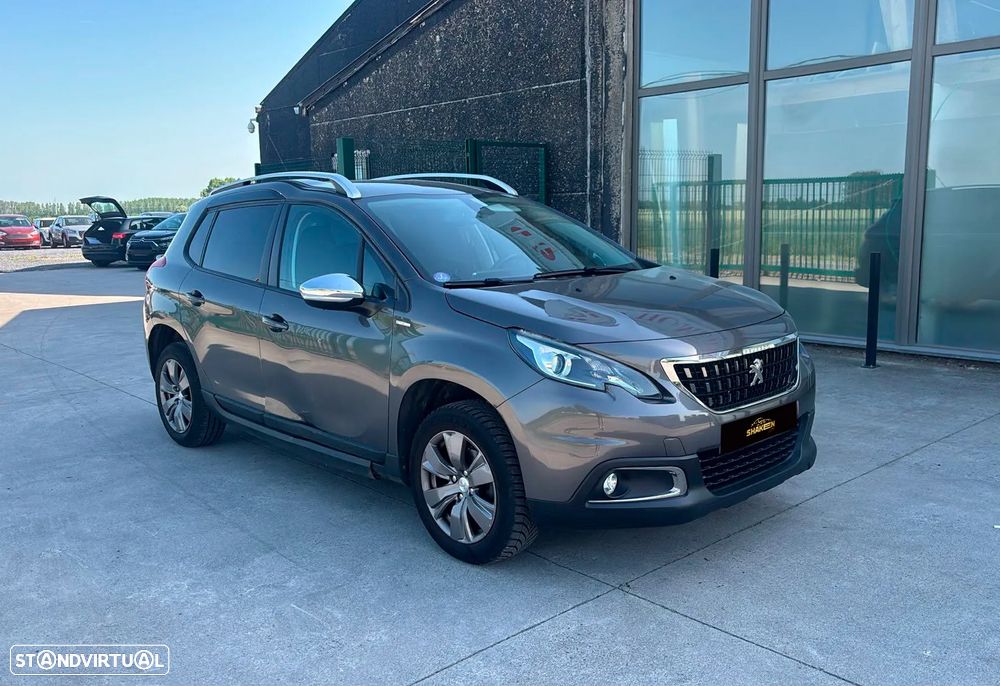 Peugeot 2008 PureTech 82 Style - 2