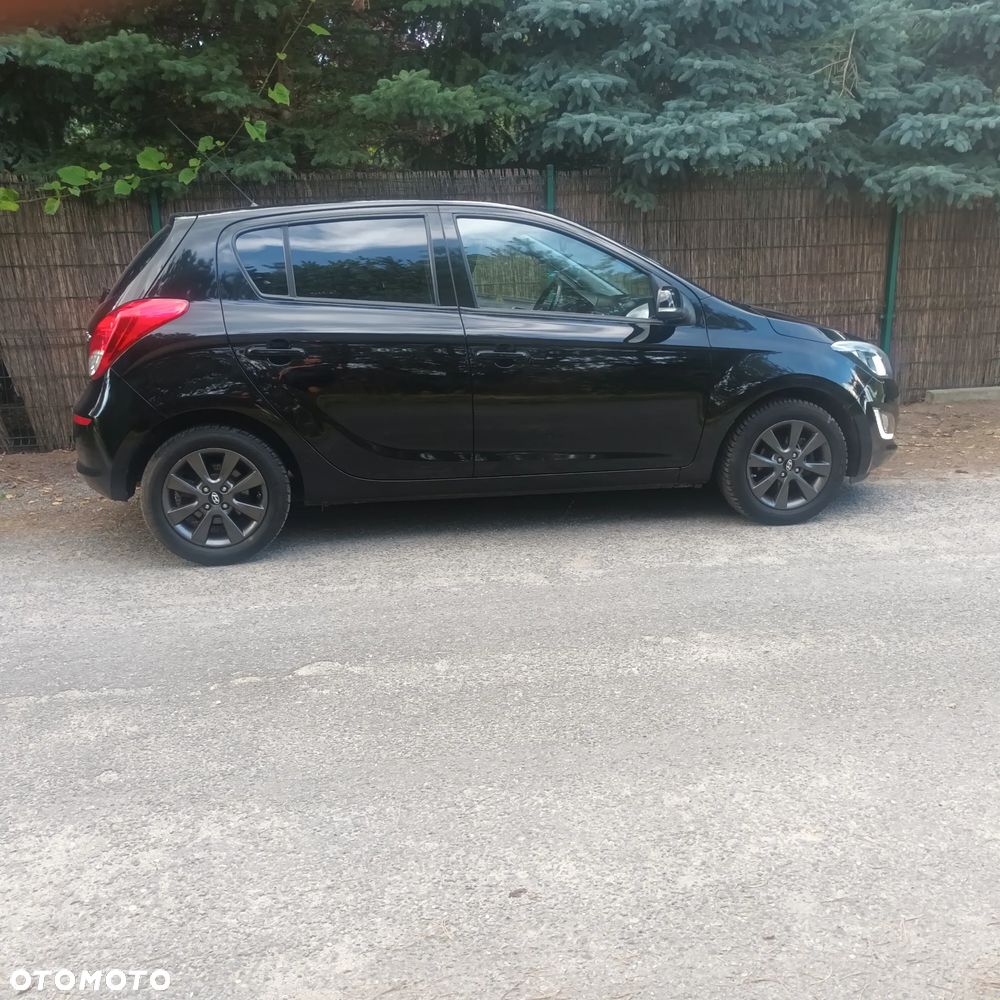 Hyundai i20 1.2 Intro Edition - 36