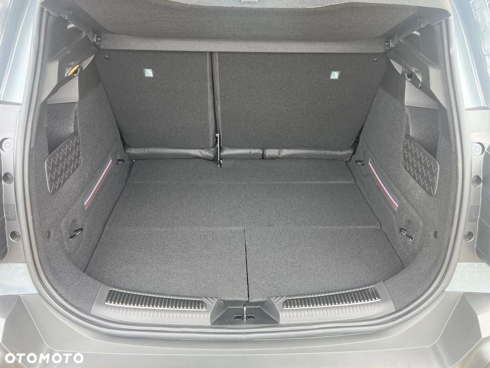 Renault 4 E-Tech 52kWh Comfort Range Iconic Plein Sud - 11