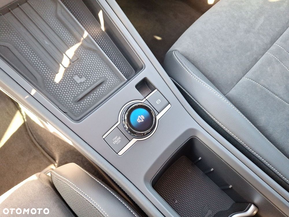 Volkswagen T-Roc 1.5 TSI Style DSG - 22