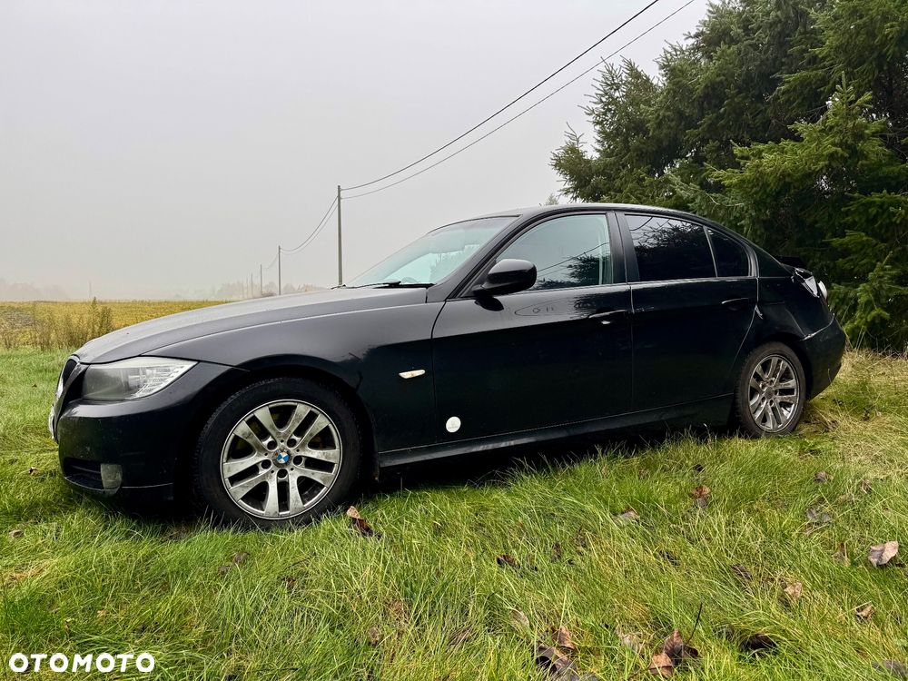 BMW Seria 3 320d Efficient Dynamics Edition - 1