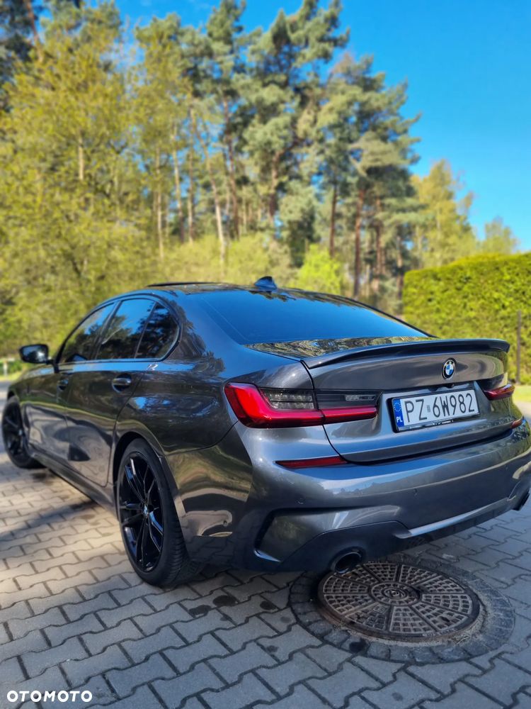 BMW Seria 3 330i M Sport - 2