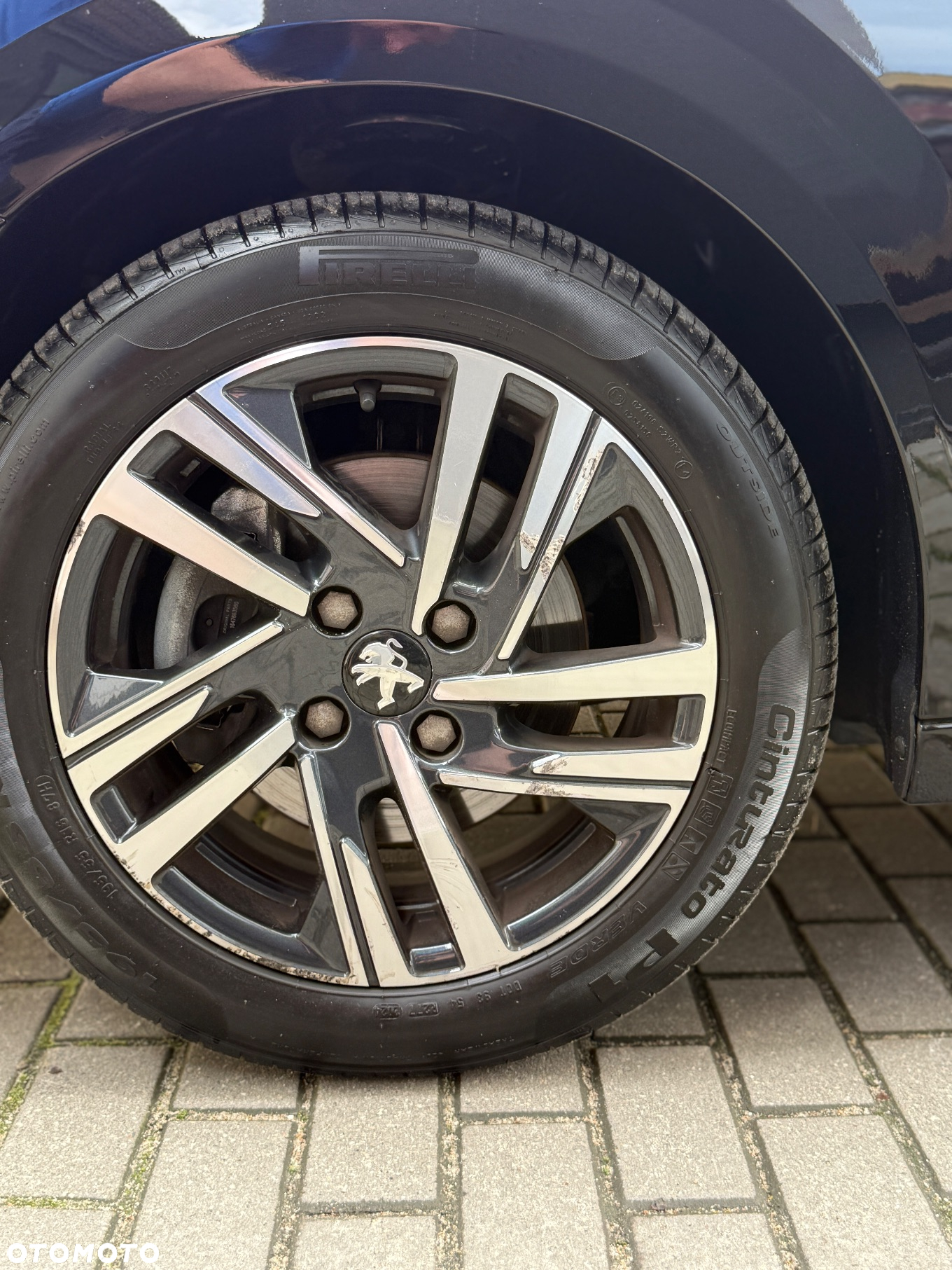 Peugeot 208 PureTech 100 EAT8 Allure Pack - 21