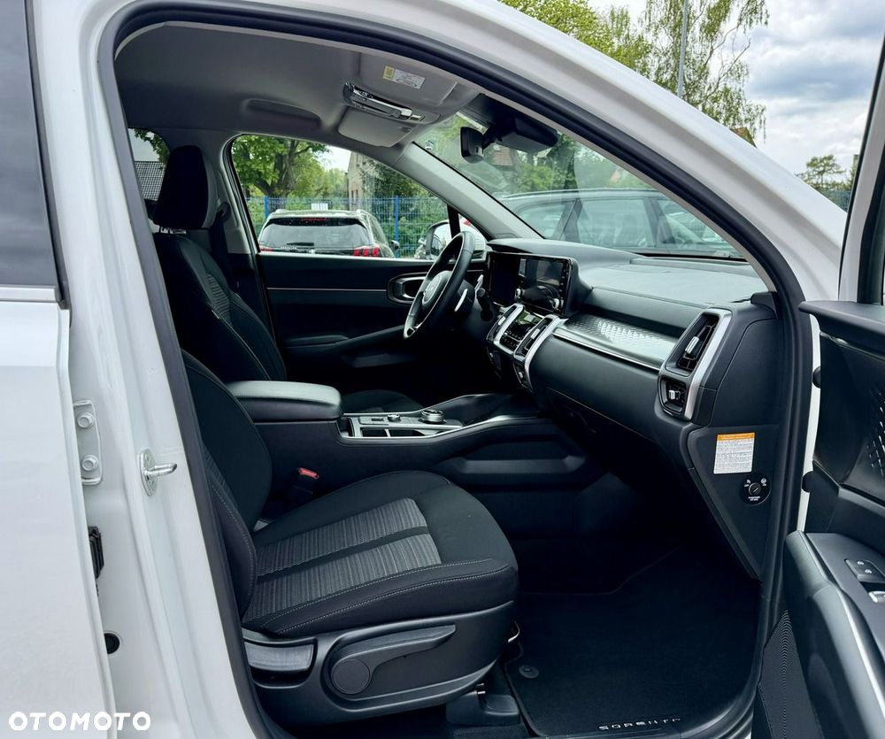 Kia Sorento - 13