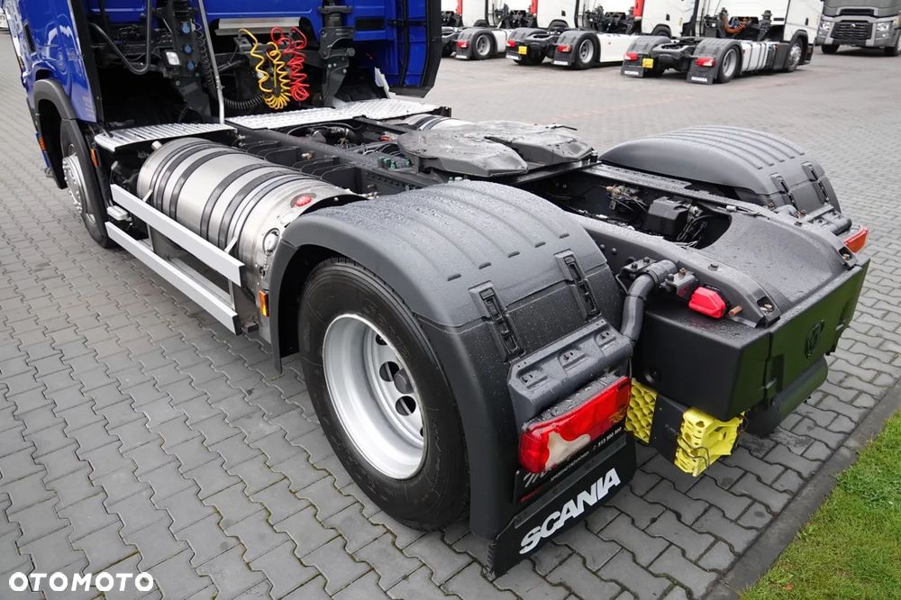 Scania R 410 / LNG / RETARDER / CAŁA NA PODUSZKACH  / 2020 ROK - 13