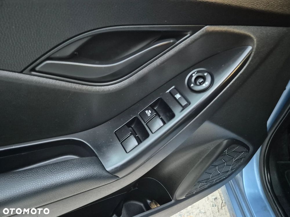Hyundai ix20 1.4 Comfort - 30