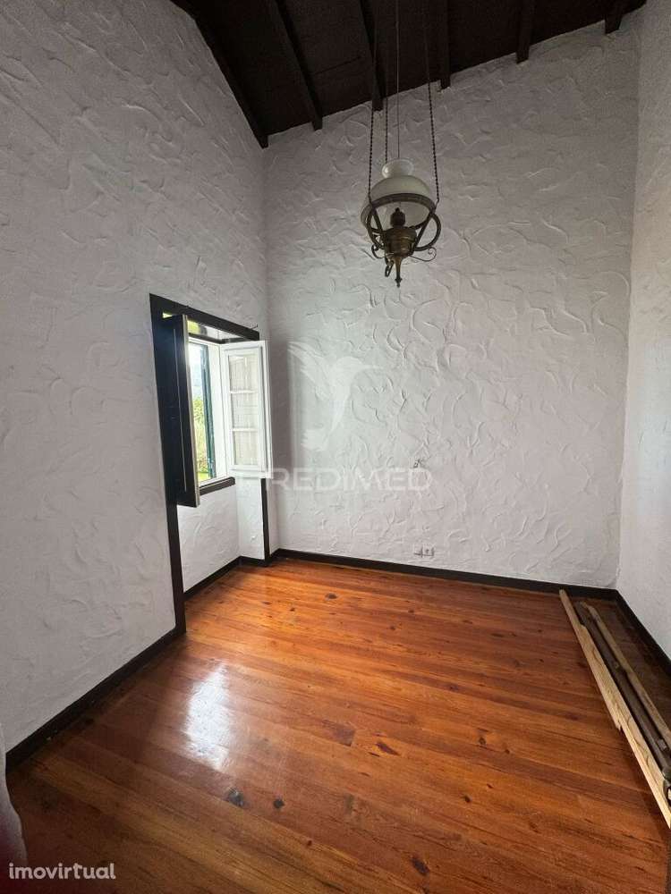 QUINTA NO SANTO DA SERRA COM (11,258 M2) - Grande imagem: 2/25